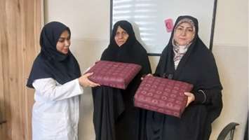 قدردانی از داوطلبین سلامت مرکز خدمات جامع سلامت نیک نژاد شهرستان ری به مناسبت روز جهانی داوطلب سلامت